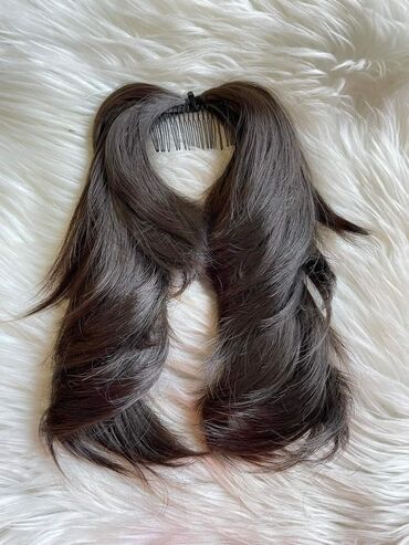 Perike i klipse: Novi model punđe sa češljićem
Cena:1300din na lalafo.rs — 1 Perike i klipse: Novi model punđe sa češljićem
Cena:1300din — 1