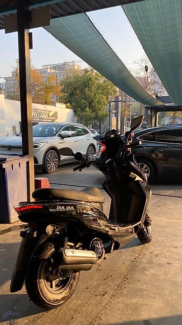 скутер даелим: Срочно продаю, состояние отличное вложения по мелочи, лыжники есть — 4