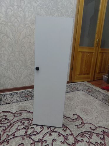 шкаф для одежды двухдверный: Жуунуучу бөлмө үчүн шкаф, Күзгүсүз, ЛДСП