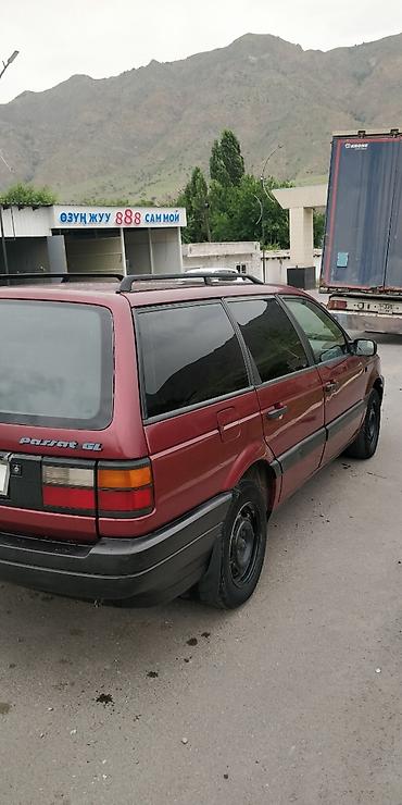 Volkswagen Passat Variant: 1989 г., 1.8 л, Механика, Бензин, Универсал — 4