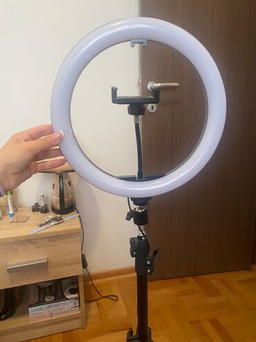 Foto i video oprema: Ring light nov, 3 tipa svetla. 2500 din