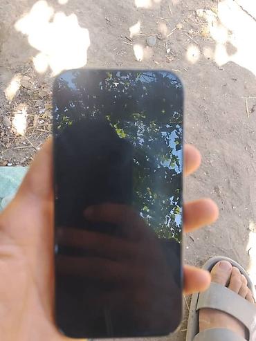 IPhone 15, 128 ГБ, чёрный - Экран с тонкими рамками, плоские грани. - at lalafo.kg IPhone 15, 128 ГБ, чёрный - Экран с тонкими рамками, плоские грани. -