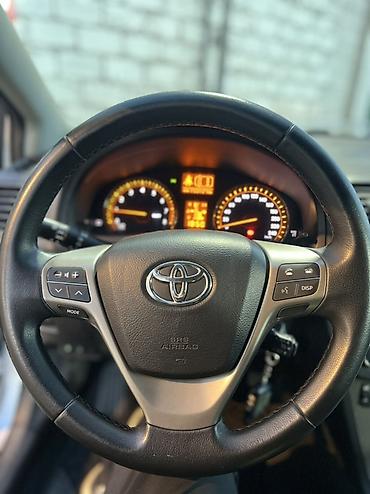 Унаа сатуу: Toyota Avensis: 2009 г., 1.8 л, Кол менен иштөөчү, Бензин, Универсал — 8