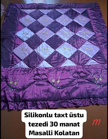 Silikonlu taxtüstü (örtük). Bənövşəyi və açıq bənövşəyi tonlarda, romb