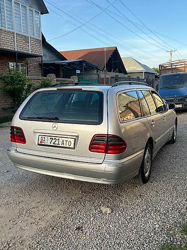 Mercedes-Benz: Mercedes-Benz E-Class: 2001 г., 2.7 л, Механика, Дизель, Универсал — 9