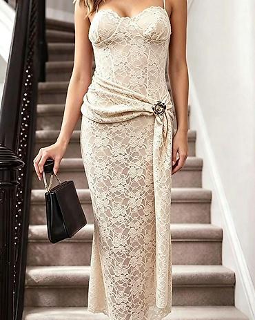 Haljine: Elegantna ženska haljina od čipke – midi dužina Haljina: 3000 dinara — 2