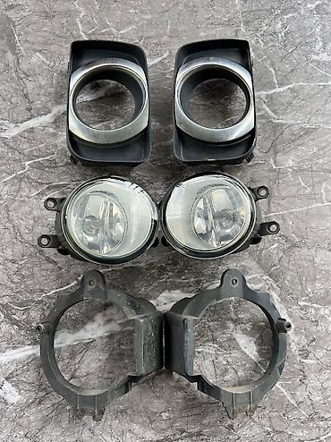 Противотуманные фары: Комплект противотуманных фар Toyota 2009 г., Б/у, Оригинал, США — 2