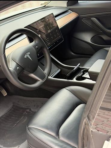 100 перохдка: Tesla Model 3: 2021 г., 5 л, Автомат, Электромобиль, Седан — 9