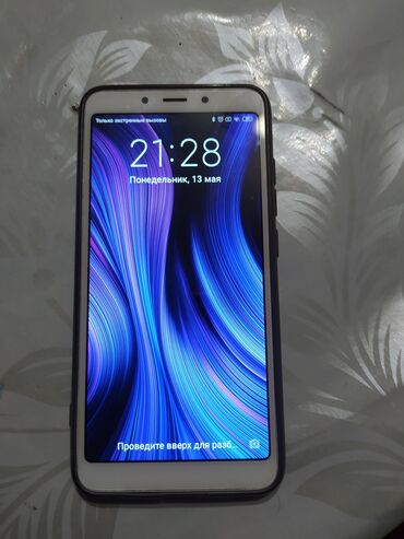 iphone 6a: Xiaomi, Redmi 6A, Б/у, 16 ГБ, цвет - Бежевый, 2 SIM