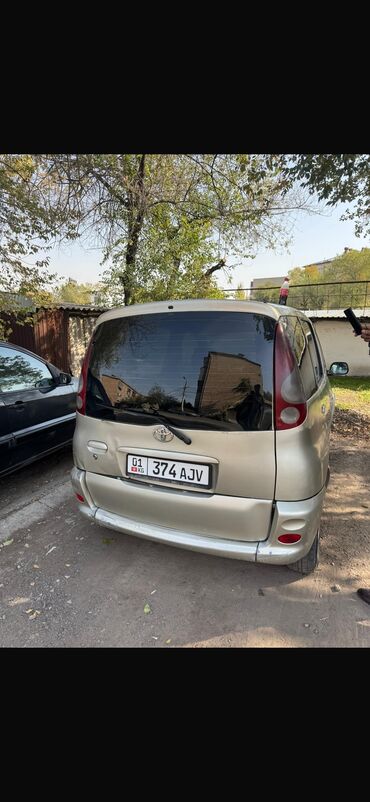 машина на обмен с доплатой: Toyota Funcargo: 2000 г., 1.3 л, Автомат, Бензин