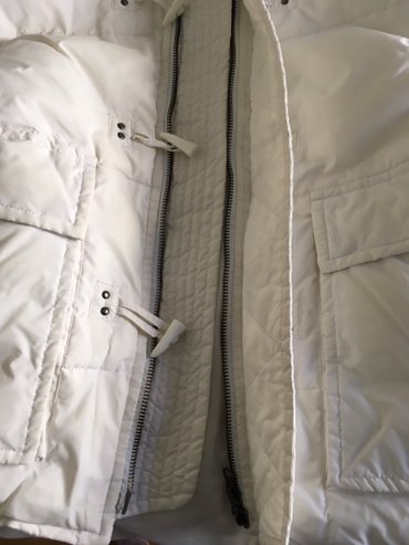 Zimske jakne: Sorbino bela perjana jakna veličina l. Na kragni je pravo krzno koje — 8