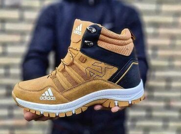 muške cipele timberland field trekker low: Adidas 🥰 Veličine 41-46 ✔️ Cena 3.400 dinara +ptt 🔝 Porudžbine i