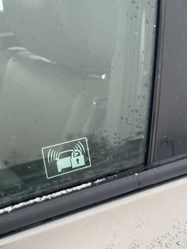 Honda: Honda Civic: 2007 г., 1.3 л, Вариатор, Гибрид, Седан — 10