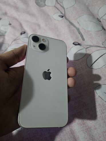 Apple iPhone: IPhone 13, Б/у, 128 ГБ, Белый, Чехол, 77 % — 1