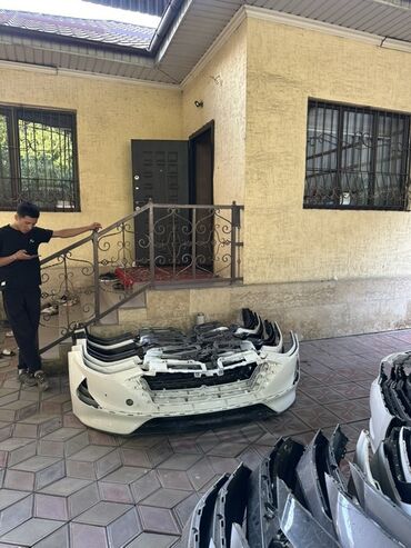 Бамперы и комплектующие: Бампер Hyundai, Оригинал — 7