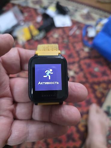 Amazfit: Amazfit Bip (модель A1608) — умные часы с квадратным дисплеем и жёлтым — 10