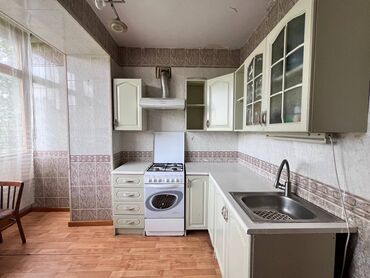 4 комнат квартира: 3 комнаты, 67 м², Индивидуалка, 4 этаж, Косметический ремонт