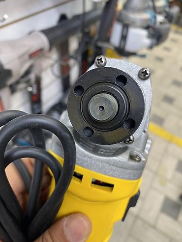 Электроинструменты: Углошлифовальная машина (болгарка) DEWALT 125 мм Характеристики по — 2