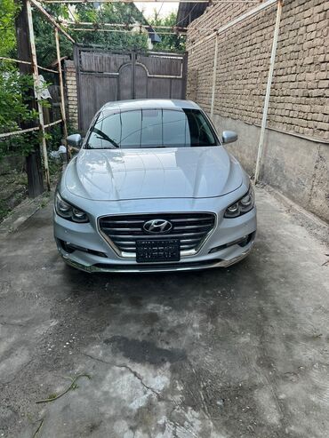 седаны: Hyundai Grandeur: 2018 г., 3 л, Автомат, Газ, Седан