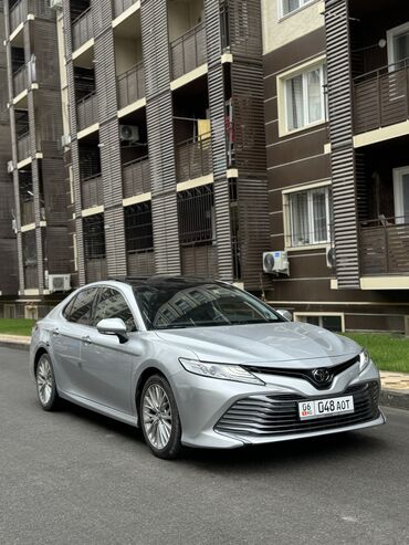 тойота rx: Toyota Camry: 2018 г., 2.5 л, Автомат, Бензин, Седан