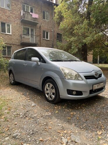 Toyota: Toyota Corolla Verso: 2007 г., 2.2 л, Механика, Дизель, Минивэн