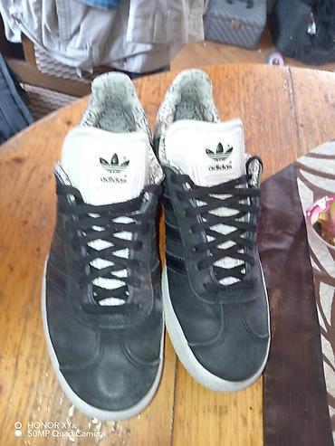 salonke 41: Original addidas patike gazele 39 1/3 broj U erfektnom stqnju 5000 — 1