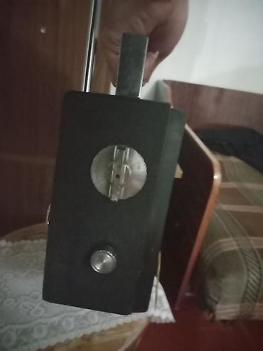 iphone 13 qara: VEF 202 portativ radio Tam iwlek vezyetdedir o vaxtdan qalmadir qiriq — 6