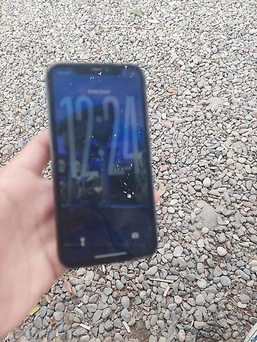 quru sud satisi: IPhone 11, 128 GB, Qara, Face ID — 2