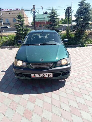 продаю марк х: Toyota Avensis: 1998 г., 1.8 л, Механика, Бензин, Седан