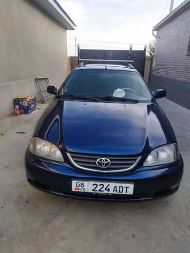 Toyota: Toyota Avensis: 2002 г., 1.8 л, Механика, Бензин, Универсал