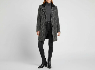 reserwet kurtki: Women`s trench, size L