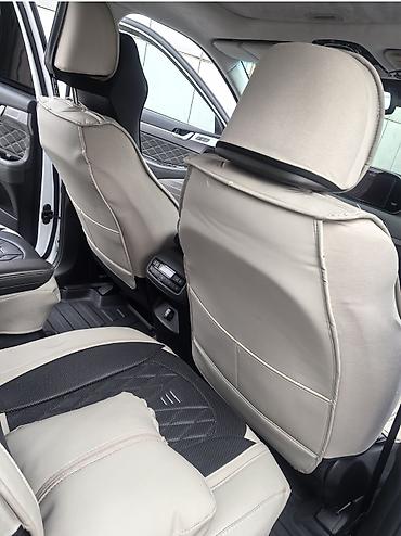 кожаная: Чехлы Кожаные, С подушкой, цвет - Бежевый, Hyundai, Б/у, Самовывоз — 4