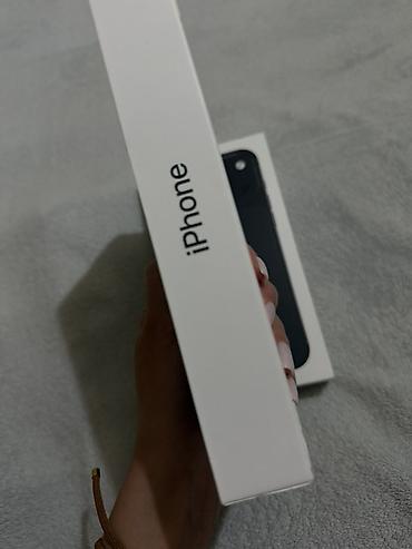 ucuz macbook pro: IPhone 18 Pro Max, 256 GB, Qara — 2