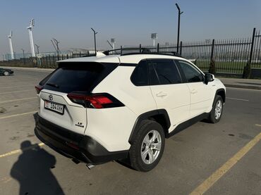 Toyota: Toyota RAV4: 2019 г., 2.4 л, Автомат, Гибрид, Внедорожник — 5