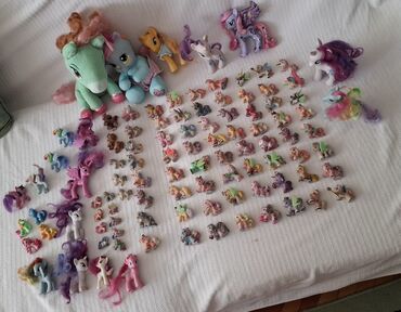 Igračke: Obiman set igračaka inspirisan serijalom My Little Pony. Uključuje na lalafo.rs — 1 Igračke: Obiman set igračaka inspirisan serijalom My Little Pony. Uključuje — 1