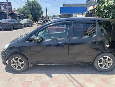 фит 14: Honda Fit: 2005 г., 1.5 л, Автомат, Бензин, Хэтчбэк — 3