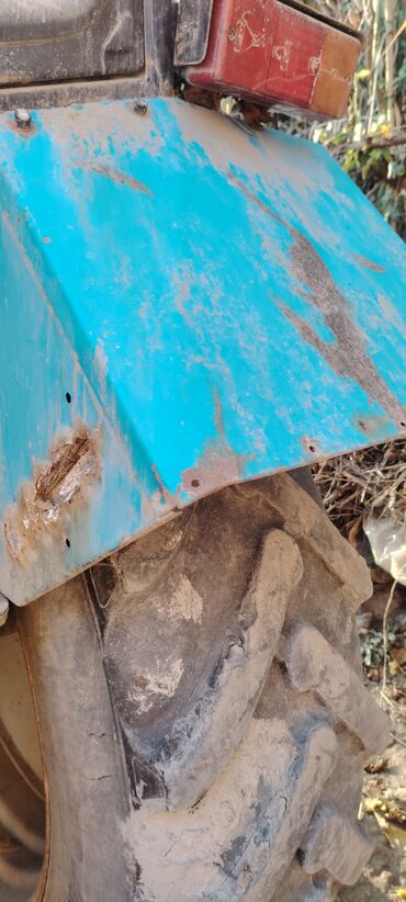 Krılolar: Çizil 89 4 kreli satlir şəkldə görndüyü kimdi Təsvir: - Universal — 3