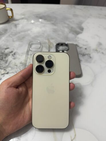 iphone 14 pro в рассрочку без переплат: IPhone 14 Pro, Б/у, 128 ГБ, Золотой, Зарядное устройство, Защитное стекло, Чехол, 77 %