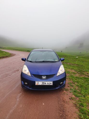 Honda: Honda Fit: 2010 г., 1.5 л, Автомат, Бензин, Хэтчбэк