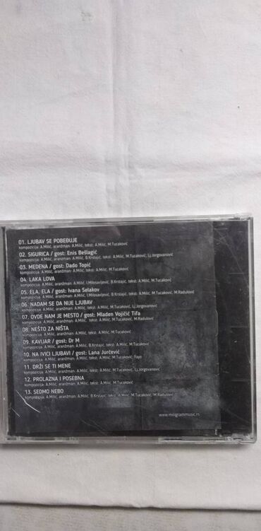 Knjige i stripovi: Cd domaca zabavna muzika,cena za kom — 12