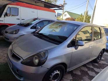 Honda: Honda Fit: 2002 г., 1.3 л, Вариатор, Бензин