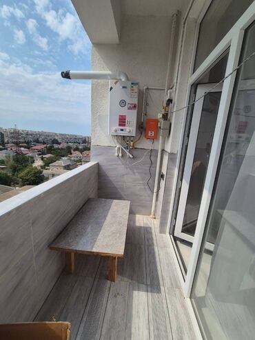 Uzunmüddətli kirayə mənzillər: Qaraçuxur,Aura şadlıq sarayı yaxınlığında,6 mərtəbə yeni — 9