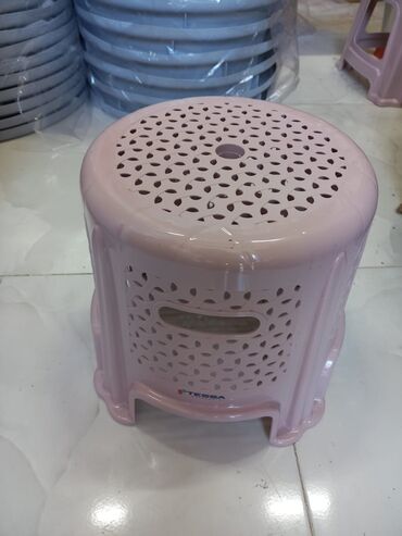 Stullar: Hər növ stullarin və tabletkalarin topdan və pərakəndə satişi — 9