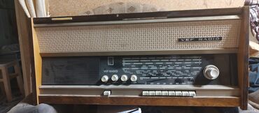 Динамики и музыкальные центры: Продаю радиолу пишите в вотс