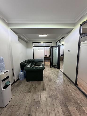 Сдаю Офис целиком: 65 м², С ремонтом, С системой безопасности, С парковкой