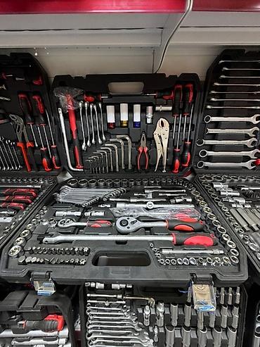 Инструменты для авто: 2000 сом и выше ⬆️ Многофункциональный набор инструментов в черном — 3