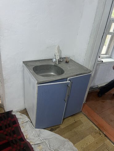 снять на длительный срок дом: 40 м², 3 комнаты, Забор, огорожен