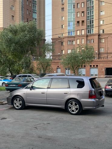срочно продать машину: Honda Odyssey: 2002 г., 3 л, Автоматтык, Газ, Вэн/Минивэн
