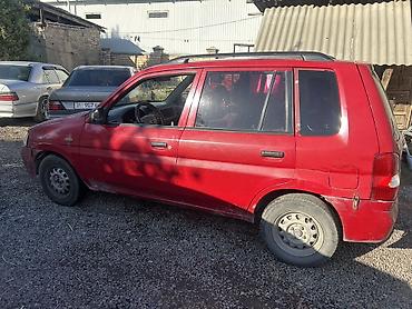 Mazda Demio: 2001 г., 1.5 л, Хэтчбэк