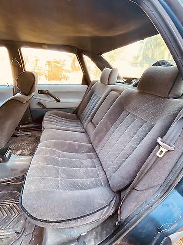 мотоцикл спорт байкер: Volkswagen Passat: 1989 г., 1.8 л, Кол менен иштөөчү, Бензин, Седан — 6